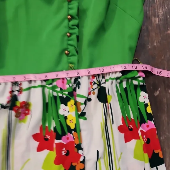 Vintage Green and Floral Maxi Dress - Picture 11 of 12